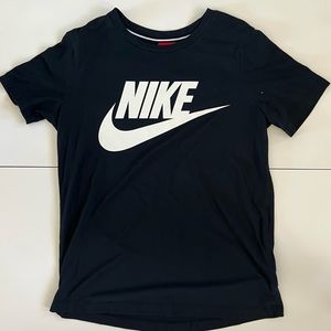 Nike T-Shirt